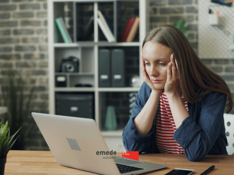 Incumplimiento, sanciones, riesgos financieros